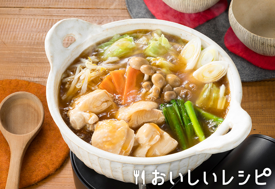 ホッと温！鶏肉の中華しょうゆ鍋