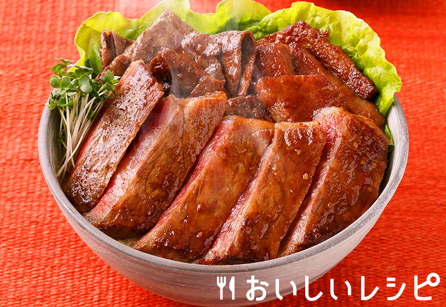牛肉トリオ丼（ステーキ・しゃぶしゃぶ・焼肉）