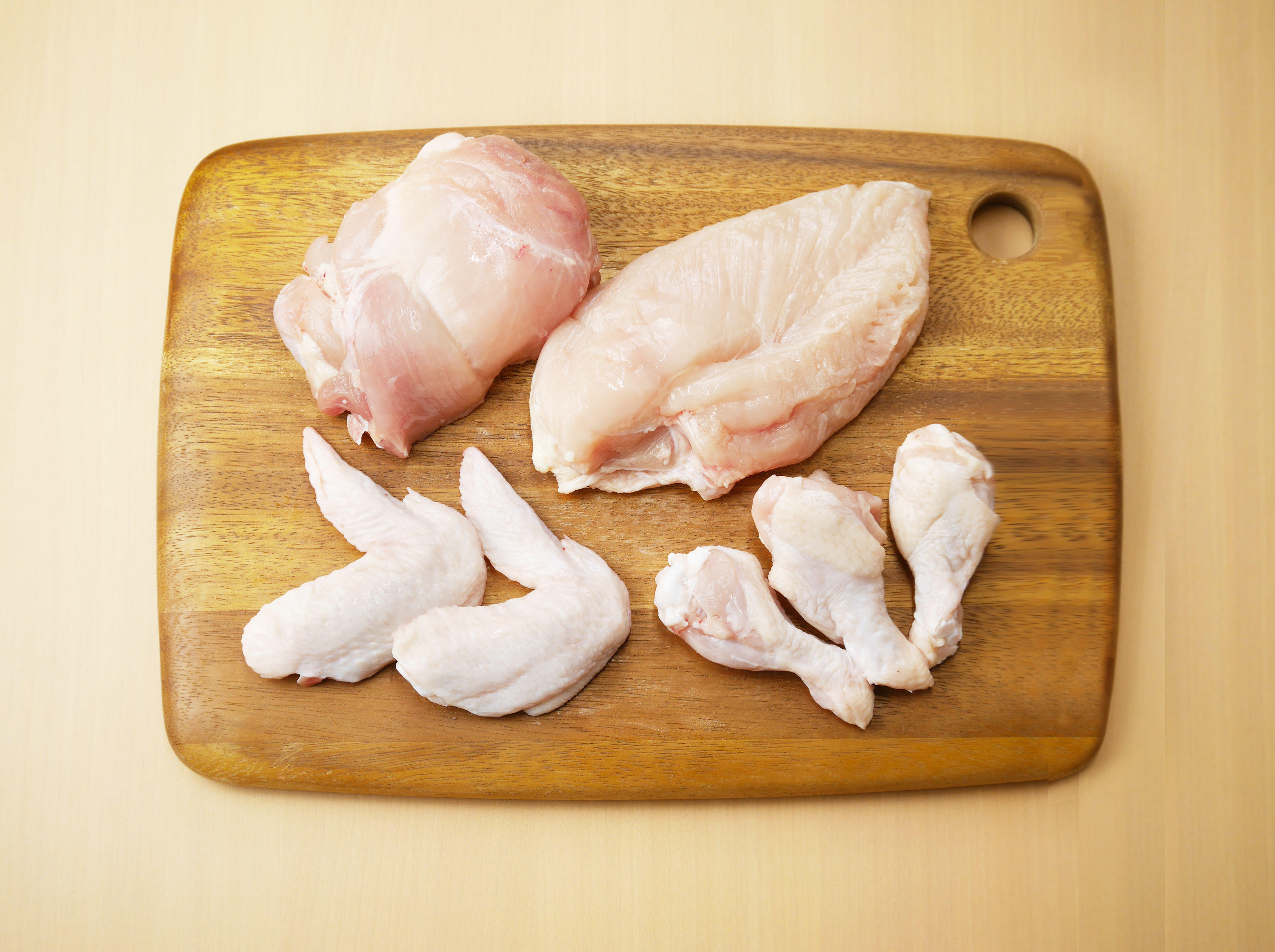 調理法ひとつでここまで変わる！リーズナブルな鶏肉をおうちでおいしく食べる方法
